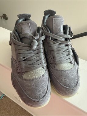 Nike Air Jordan 4 Retro KAWS sneakers